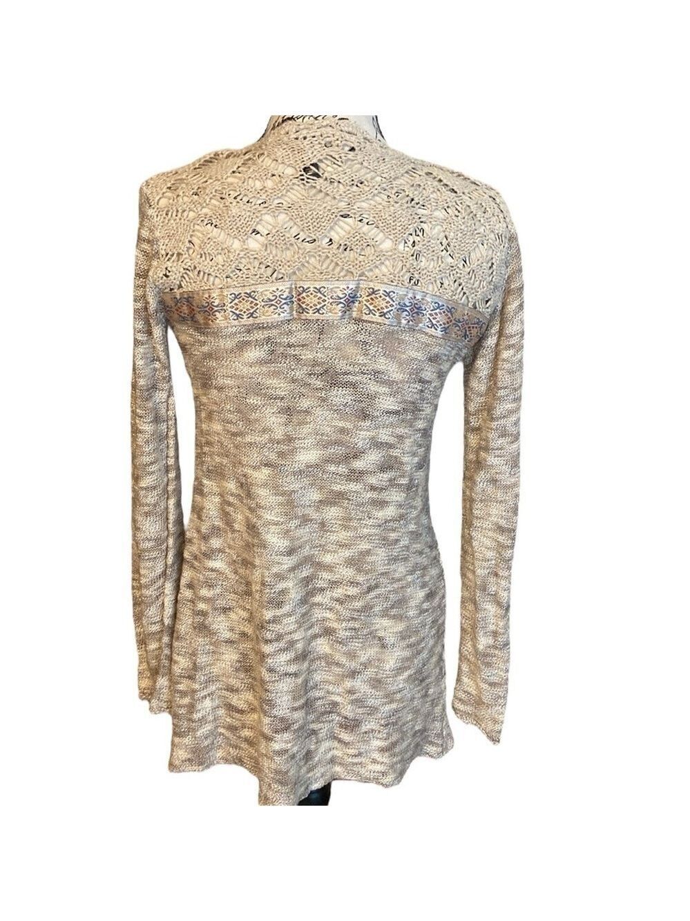 BKE Boutique Cardigan Crochet Ribbon Trim Varigated Tan & Cream Size XS - Picture 3 of 7